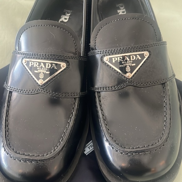 NWOT Prada Black Brushed Leather Loafers- comes with box,  dust covers- - Picture 6 of 14